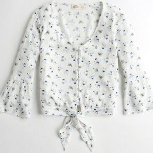 Brand New Hollister Tie-Front Bell Sleeve Crop Top